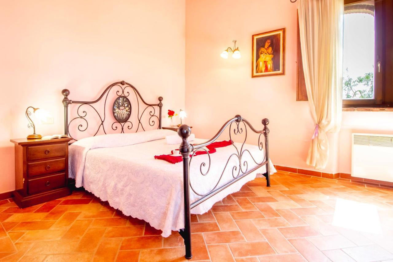 Agriturismo Poggio Pistolese Монтайоне Экстерьер фото